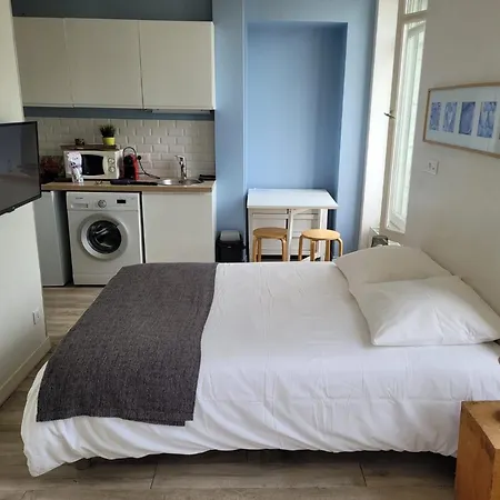 Les Du Parc Apartment *